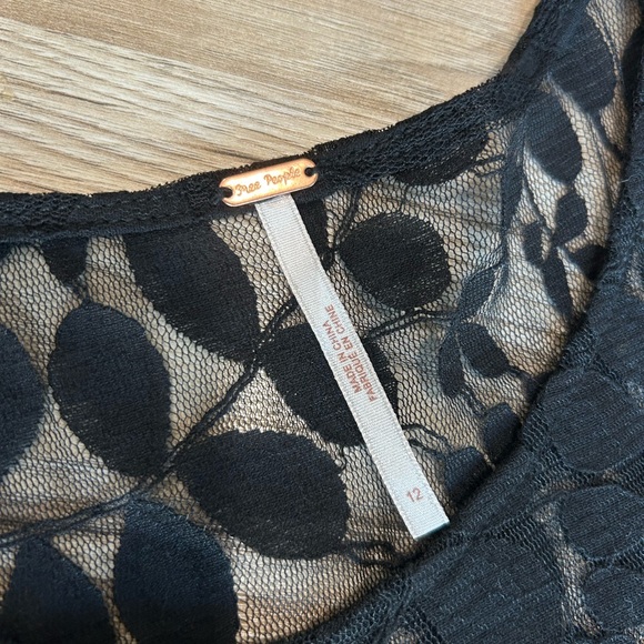 Free People Women’s Black Lace Skater Dress, Size 12 Large Lined 3/4 Sleeve - Picture 3 of 12